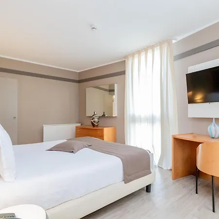 Park Ai Pini & Restaurant Ai Pini