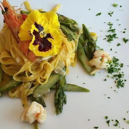 Hotel Park Ai Pini & Restaurant Ai Pini