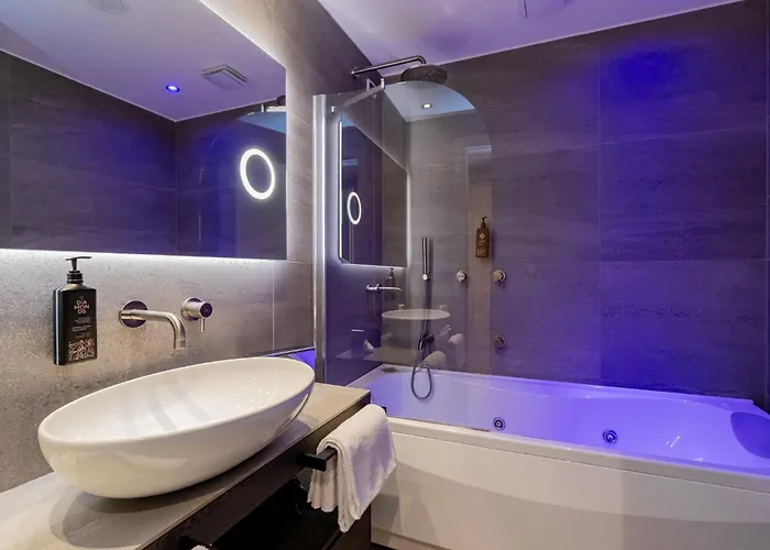 Hotel Park Ai Pini & Restaurant Ai Pini