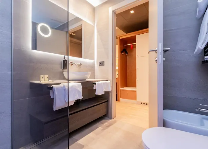 Park Ai Pini & Restaurant Ai Pini