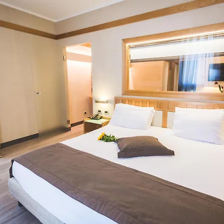 Hotel Park Ai Pini & Restaurant Ai Pini