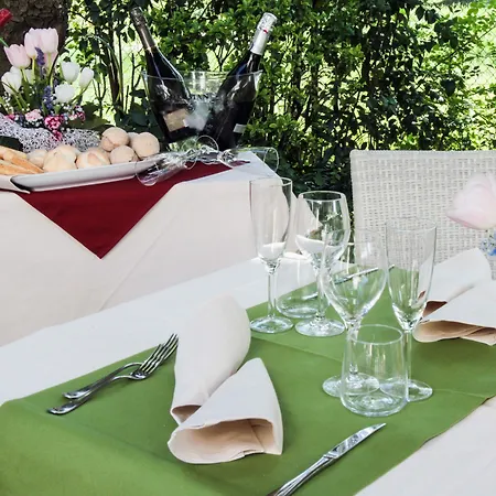 Park Ai Pini & Restaurant Ai Pini Hotel Mestre