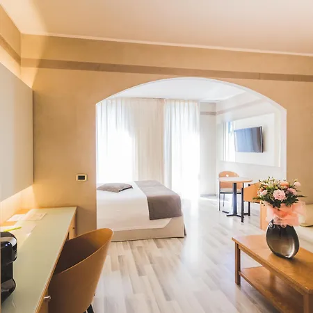 Park Ai Pini & Restaurant Ai Pini 4*