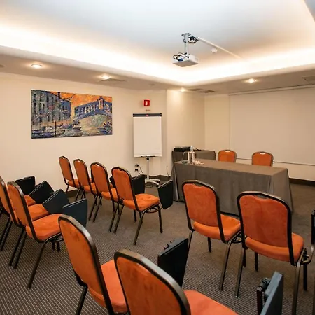 Park Ai Pini & Restaurant Ai Pini Hotel 4*