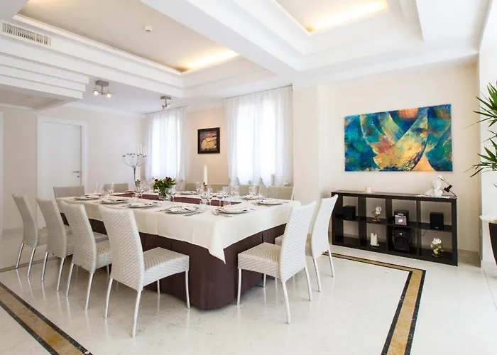 מלון Park Ai Pini & Restaurant Ai Pini מסטרה