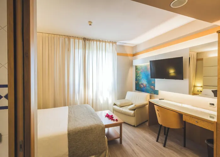 Park Ai Pini & Restaurant Ai Pini