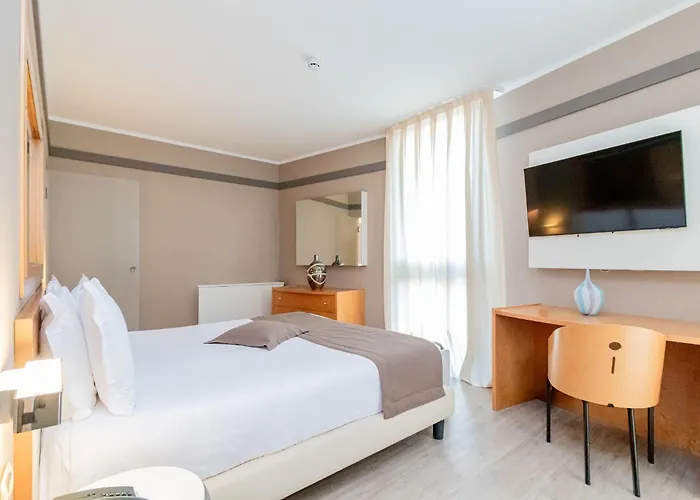 Park Ai Pini & Restaurant Ai Pini