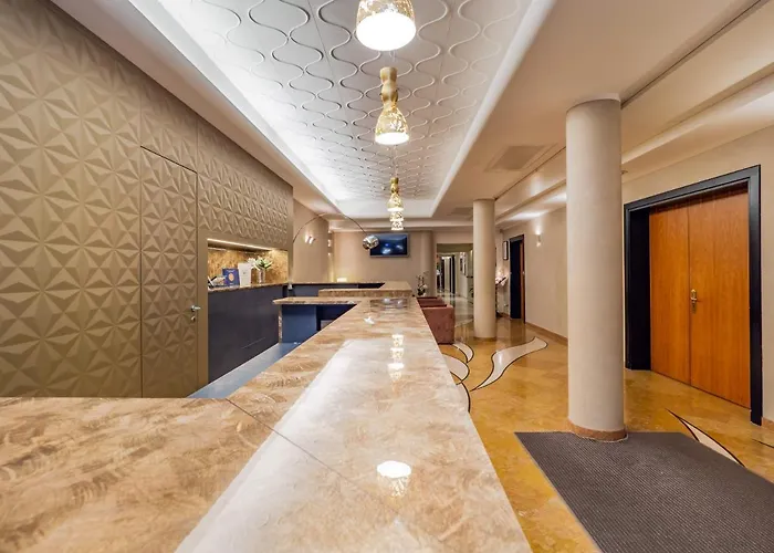 מלון Park Ai Pini & Restaurant Ai Pini