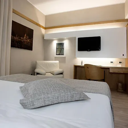 Park Ai Pini & Restaurant Ai Pini Hotel Mestre
