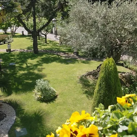 Park Ai Pini & Restaurant Ai Pini 4*