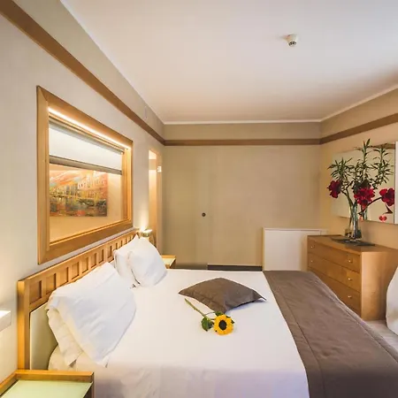 Park Ai Pini & Restaurant Ai Pini Hotel