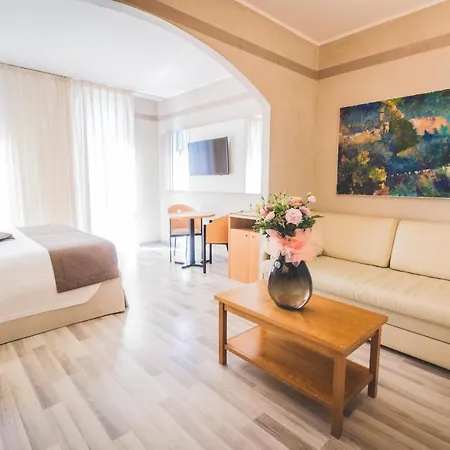 Park Ai Pini & Restaurant Ai Pini Hotel Mestre