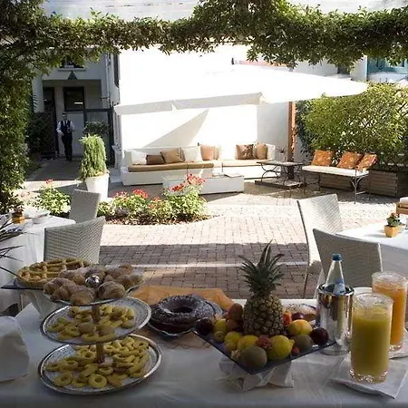 Park Ai Pini & Restaurant Ai Pini Mestre