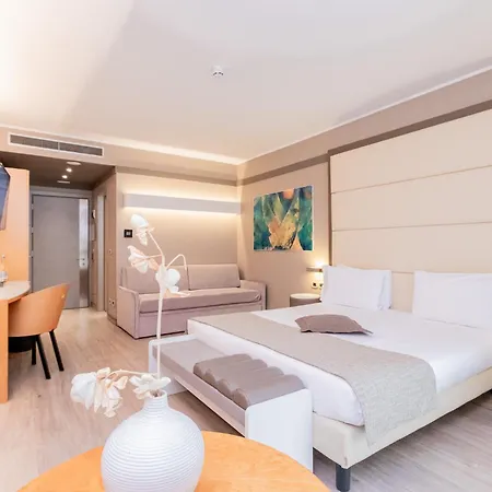 Park Ai Pini & Restaurant Ai Pini 4* 메스트레