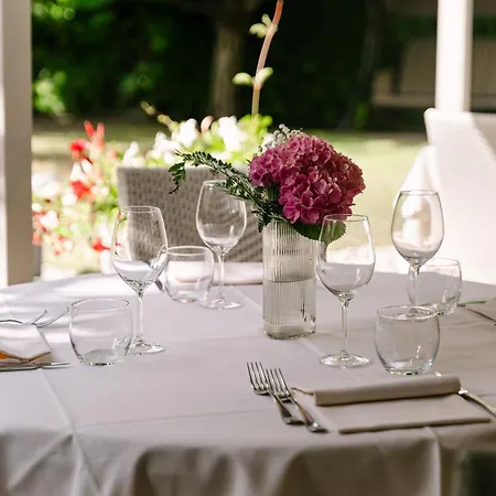 Park Ai Pini & Restaurant Ai Pini 4*