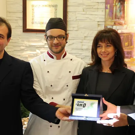 Park Ai Pini & Restaurant Ai Pini Hotel